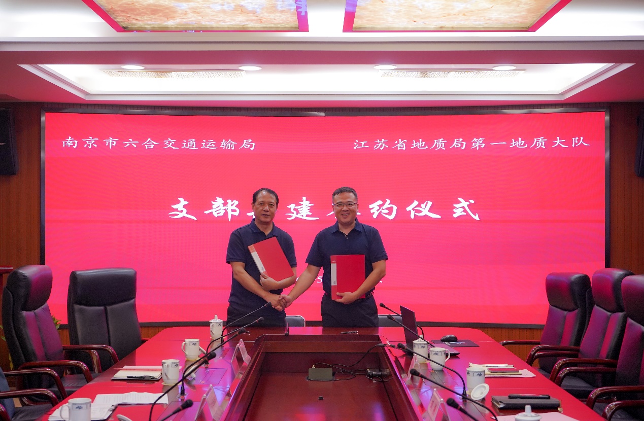 六合221.jpg